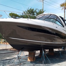 Sea Ray 370 Venture