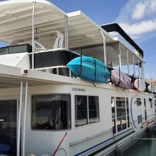 Majestic Houseboat