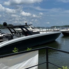 Midnight Express 43 Open
