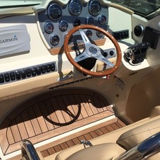 Chris-Craft 28 Corsair