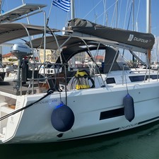 Dufour 470