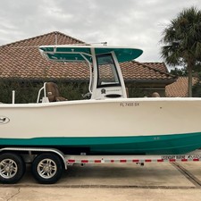 Sea Ray hunt ultra 211