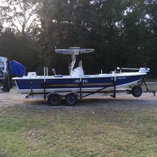 Carolina Skiff 2390 Dlx