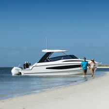 Aquila 32 Sport