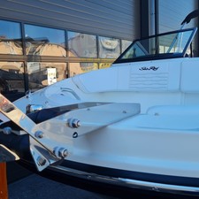 Sea Ray SPX 190