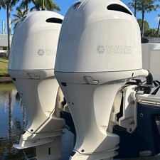Cobia 217 center console