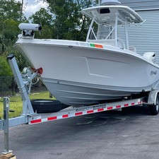 Blue Wave 28 Makaira