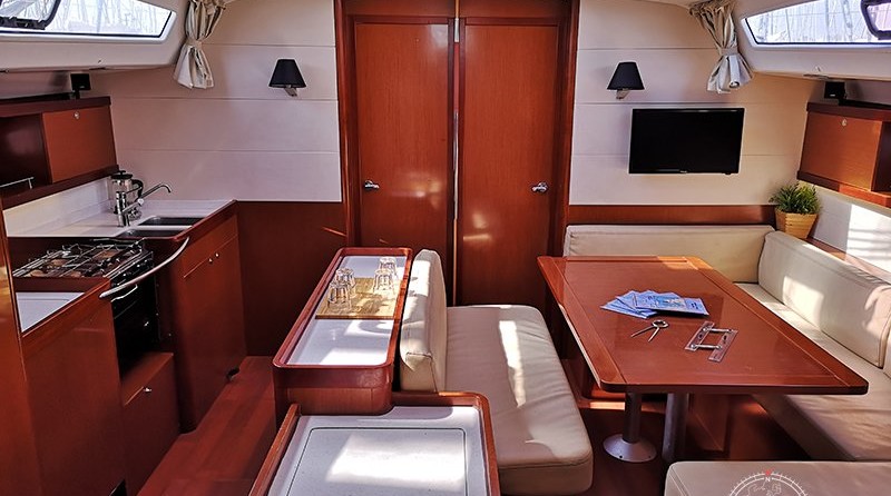 Beneteau Oceanis 50
