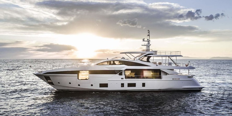 Azimut 114