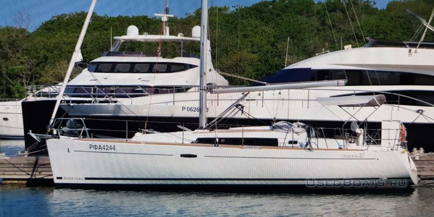 Beneteau Oceanis 37