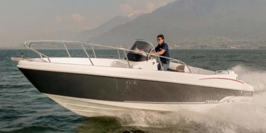 Selva 670 Elegance Cabin