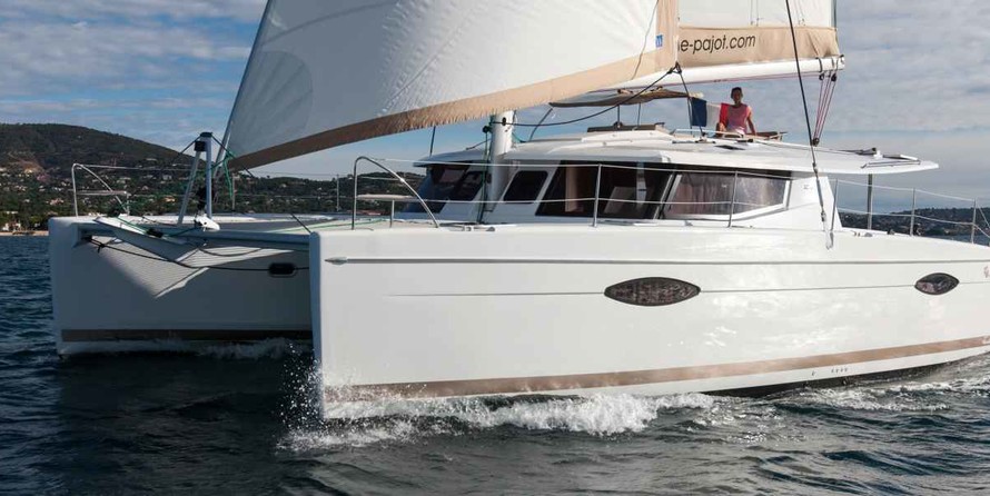 Fountaine Pajot Helia 44