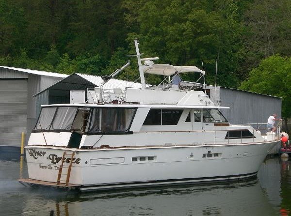 Trojan 54 deckhouse