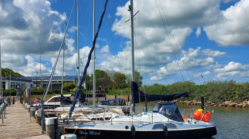 Amethyst 27