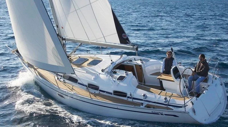 Bavaria 38
