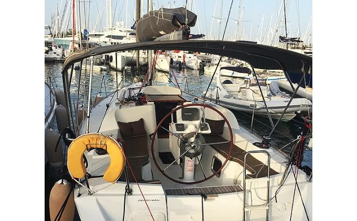 Sun Odyssey 33i