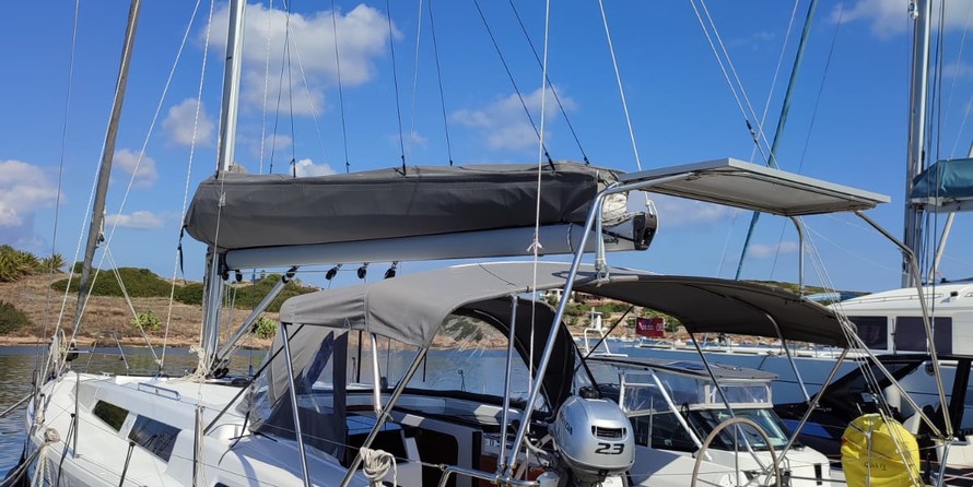 Hanse 418