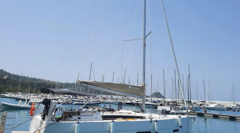 Dufour 390 Grand Large