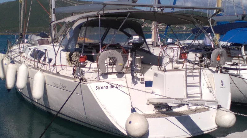 Oceanis 54