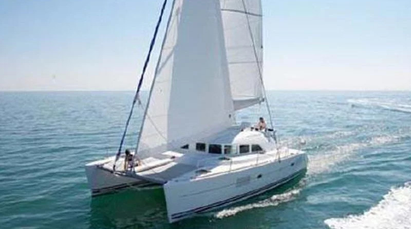 Lagoon 380