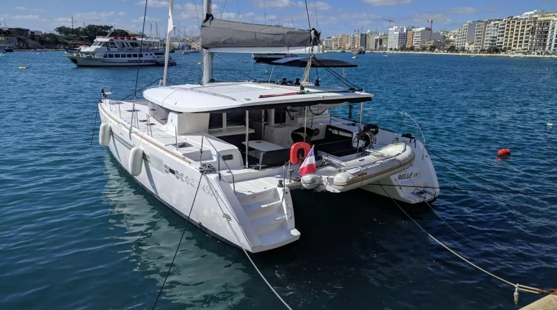 Lagoon 450 SporTop