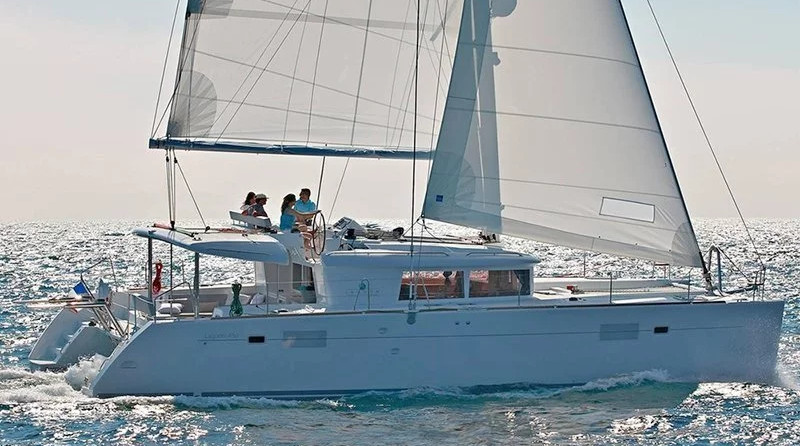 Lagoon 450 - 4 + 2 cab.