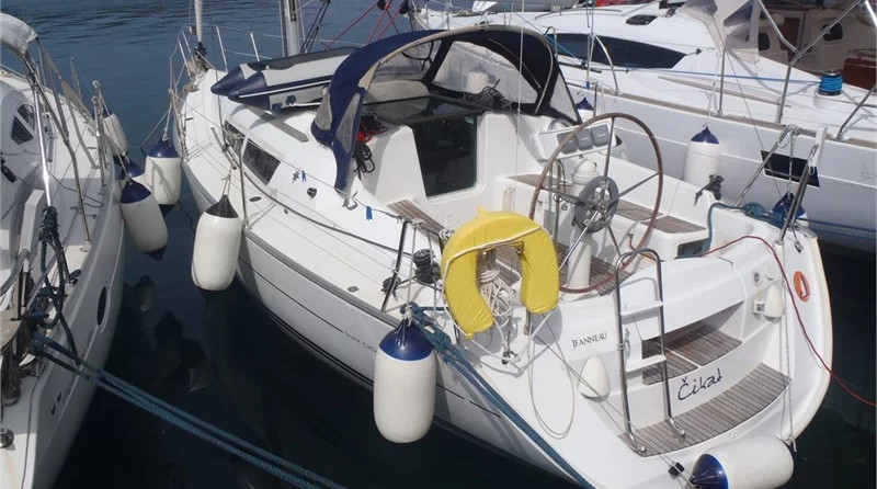 Jeanneau Sun Odyssey 32i