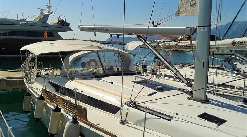 Sun Odyssey 439 (4Cab)