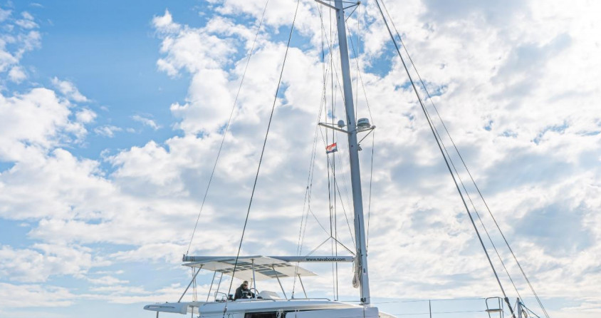 Lagoon 450 F
