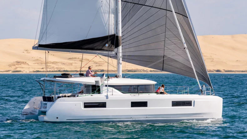 Lagoon 46 - 4 + 2 cab.