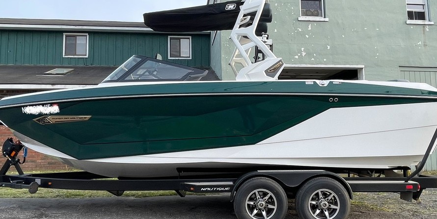 Super Air Nautique G23