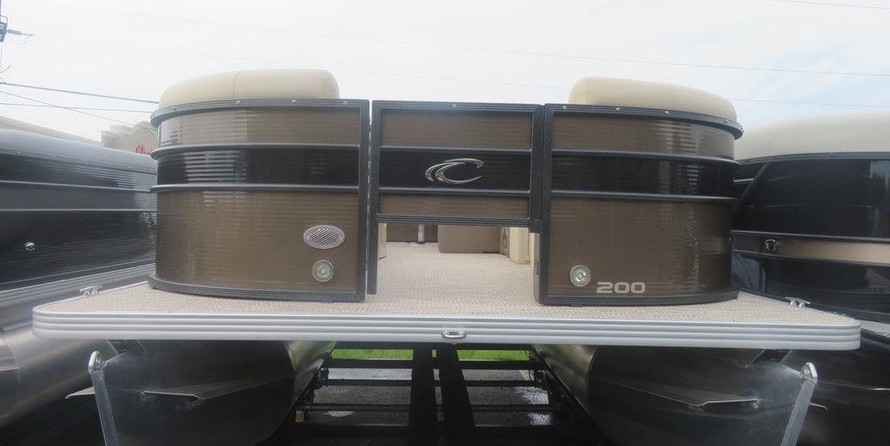 Crest Classic Fish 200 SF CPT