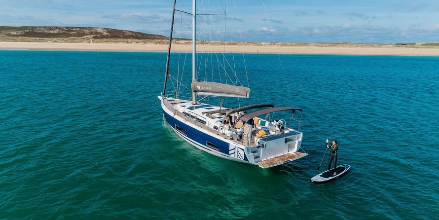 Dufour 470