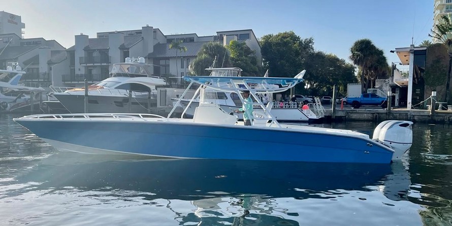 Marlin Center Console