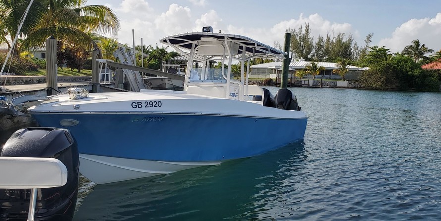 Nor-tech  390 Sport Cuddy