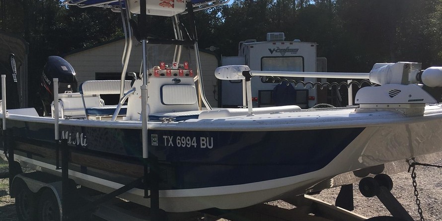 Carolina Skiff 2390 Dlx