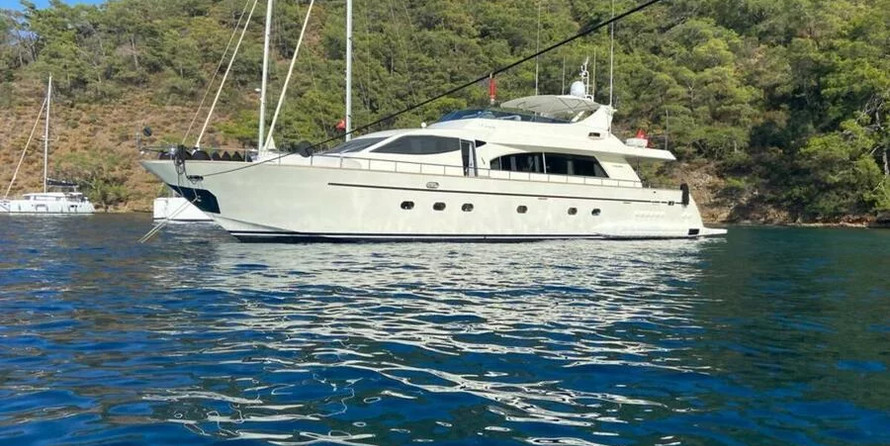 Falcon Yachts 86